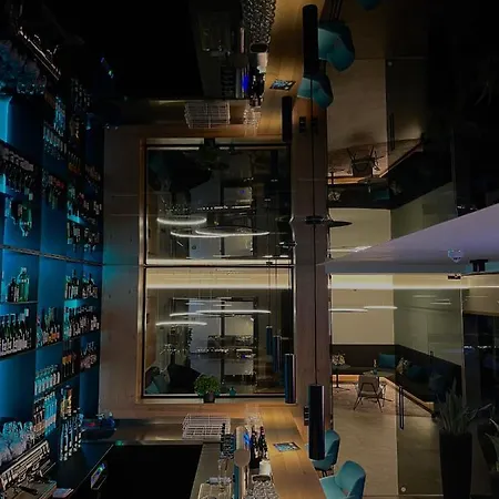 Aqua Blu 巴特法兴格