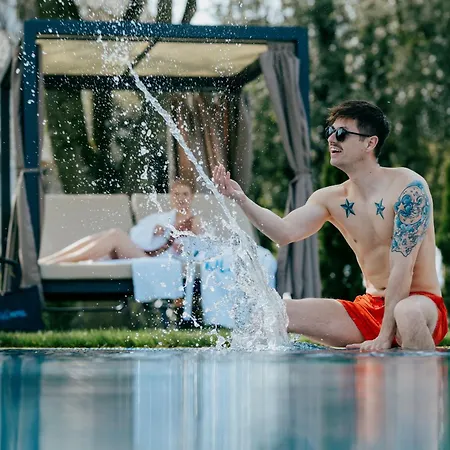 Aqua Blu Hotel